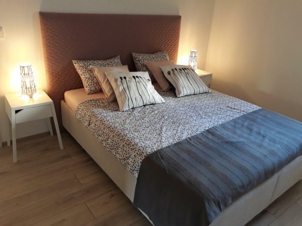 Petra Rooms And Apartments Palit 外观 照片